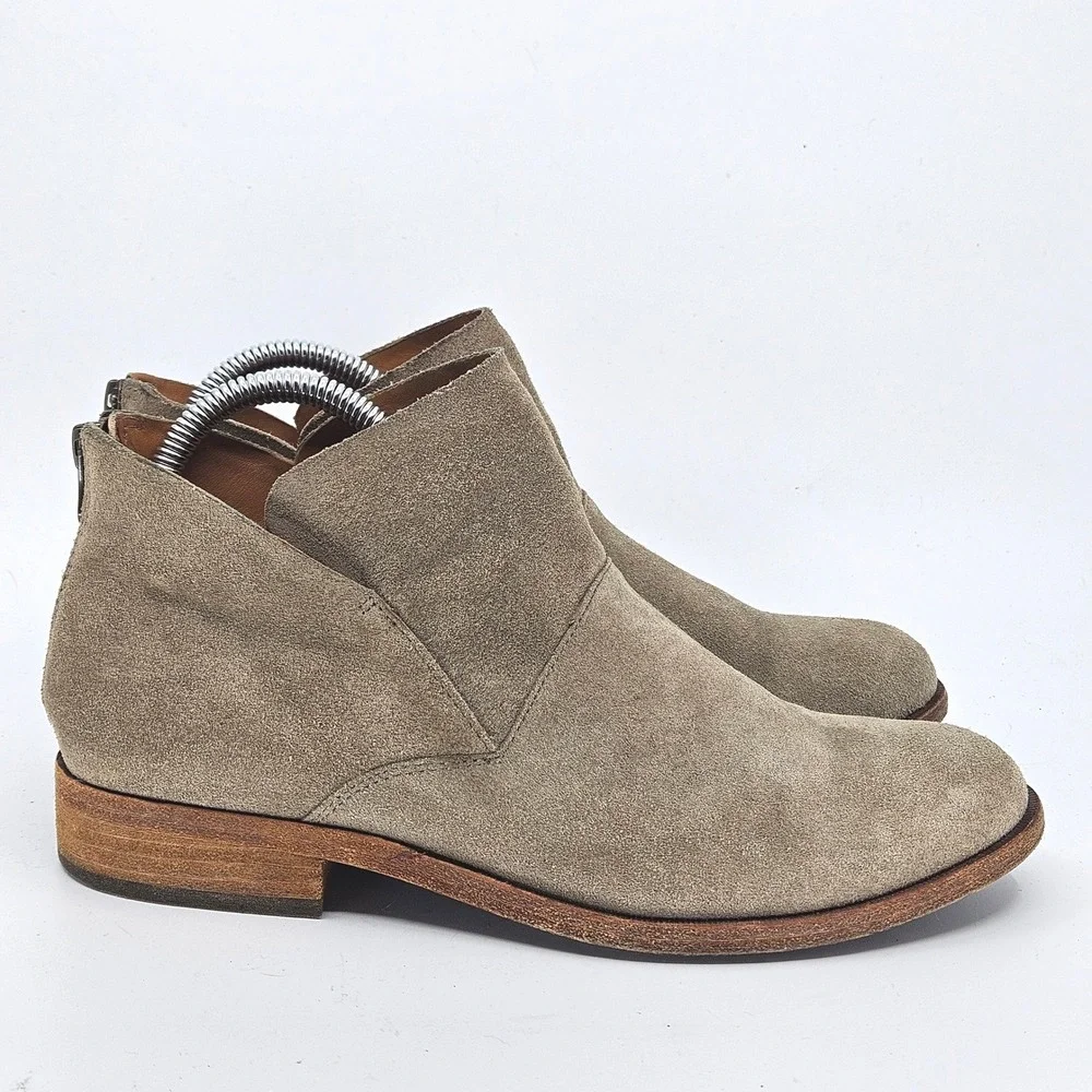 Kork-Ease Riviera Suede Ankle Boot Zip Back Taupe Womens Size 8M Boho Minimalist